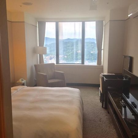 Rhine Inn Кийлунг Екстериор снимка