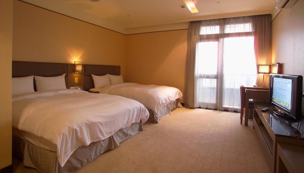 Rhine Inn Кийлунг Стая снимка