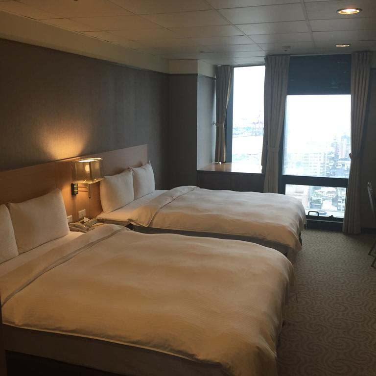 Rhine Inn Кийлунг Екстериор снимка