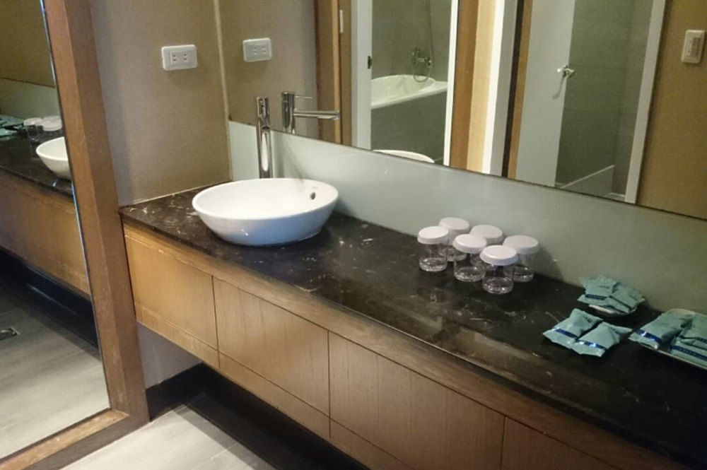 Rhine Inn Кийлунг Екстериор снимка